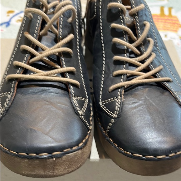 Joseph sseibel Shoes - Men's Black Leather Casual Shoes